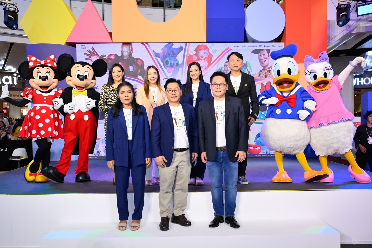 เริ่มแล้วที่เซ็นทรัลเวิลด์! Disney Toy Expo 2024 ที่สุดแห่งงานของเล่นและของสะสมธีมดิสนีย์ ครั้งแรกในเอเชียตะวันออกเฉียงใต้ 15-18 ส.ค. นี้ 